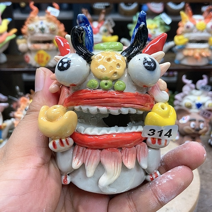 摆件直播间手工抽象陶瓷摆件314