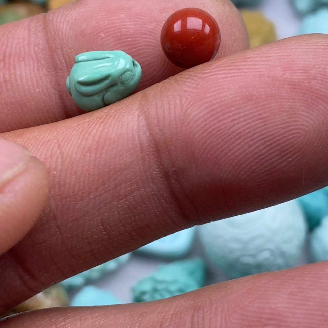 B***a南红玛瑙未镶嵌珠宝半成品