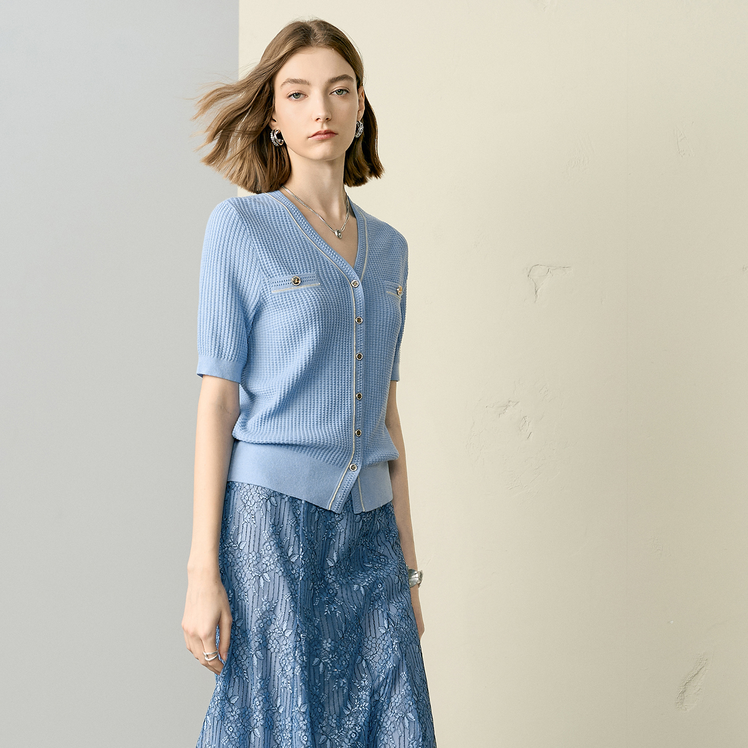 颜域薄款短袖针织开衫女夏装2025新款显瘦通勤气质修身60S251199