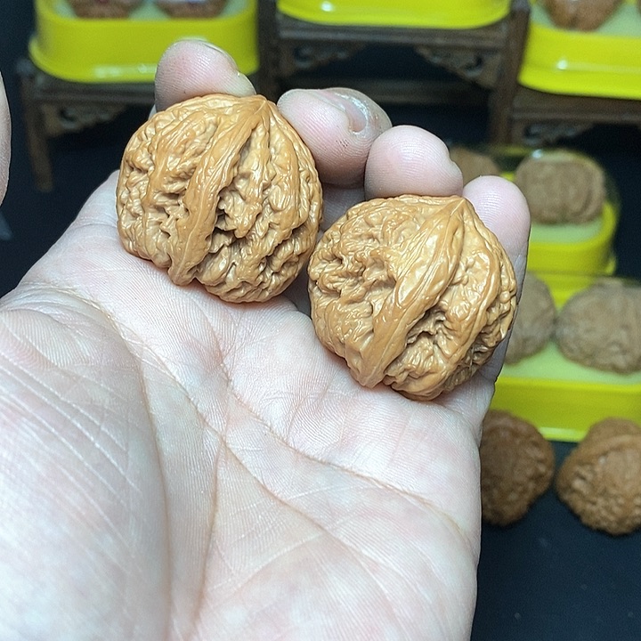 吊坠文玩核桃@**大36.5尺，粗筋