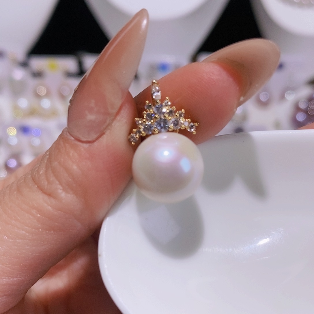 淡水珍珠颈饰合金