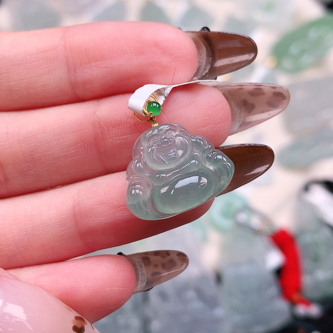 翡翠颈饰18K金镶嵌冰绿小佛20、15、18.7、4.6