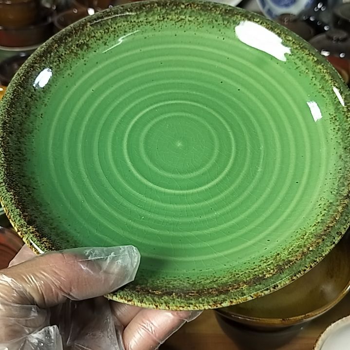 盘瓷片陶瓷杯盘壶碗都有