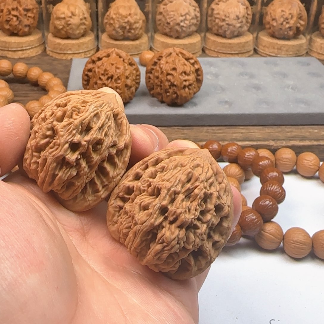 猴头核桃把件五*虎头