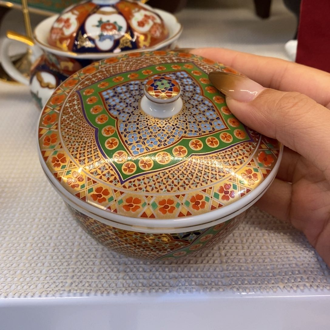 碟9 厘米——小杨瓷器