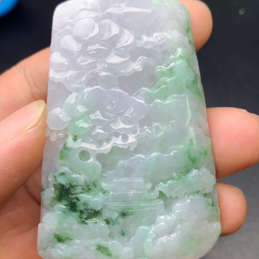 翡翠未镶嵌颈饰翡翠首饰和翡翠珠宝