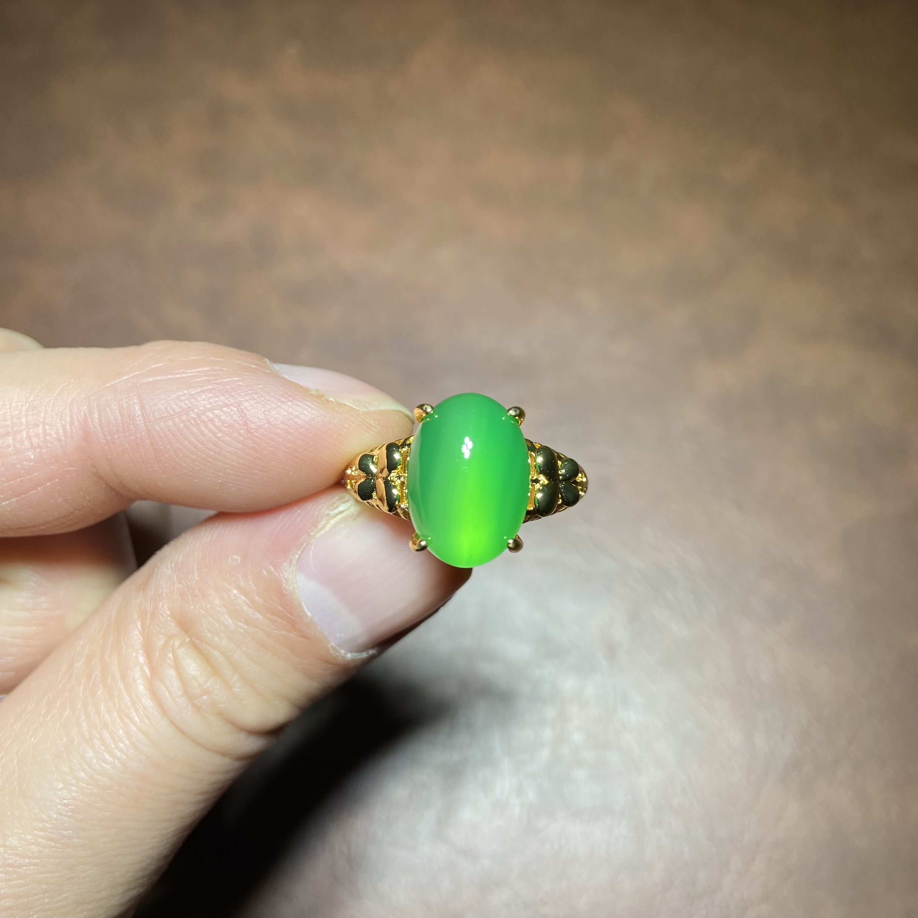 天然玉石珠宝玛瑙玉髓 绿椭圆蝴蝶戒指 YZJ148L