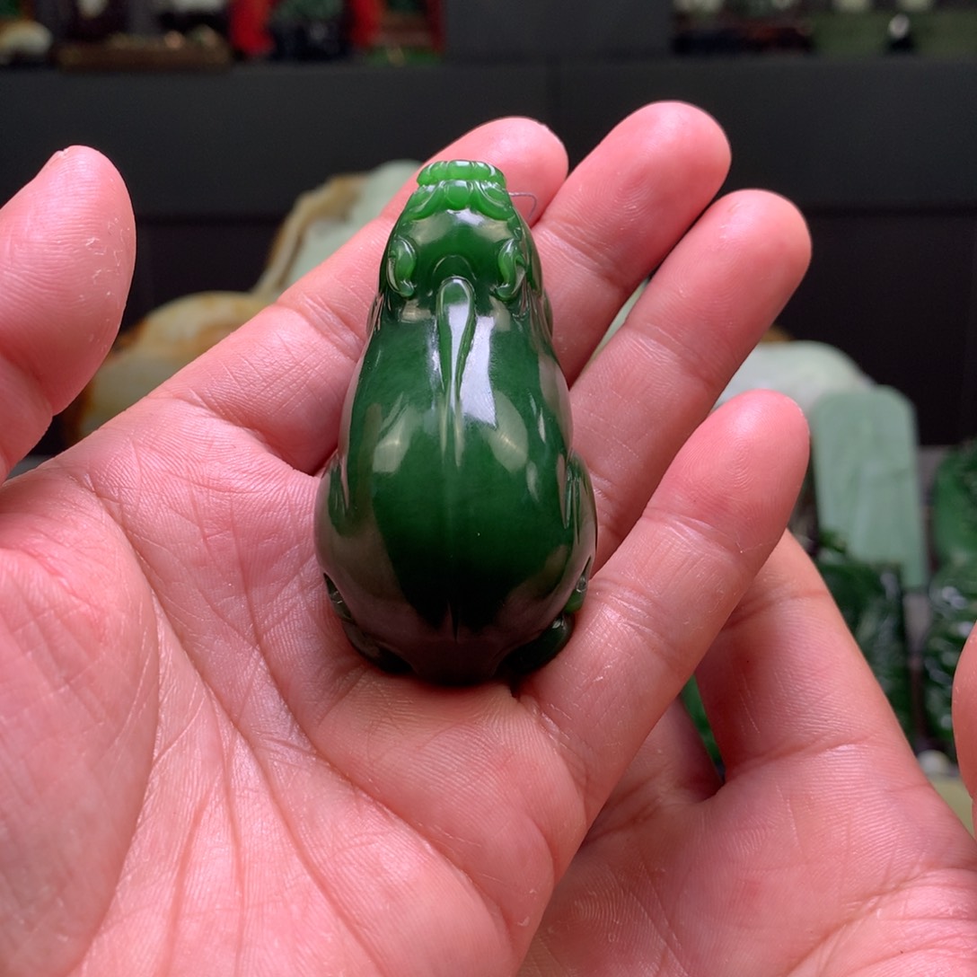 和田玉和田玉吊坠未镶嵌未镶嵌