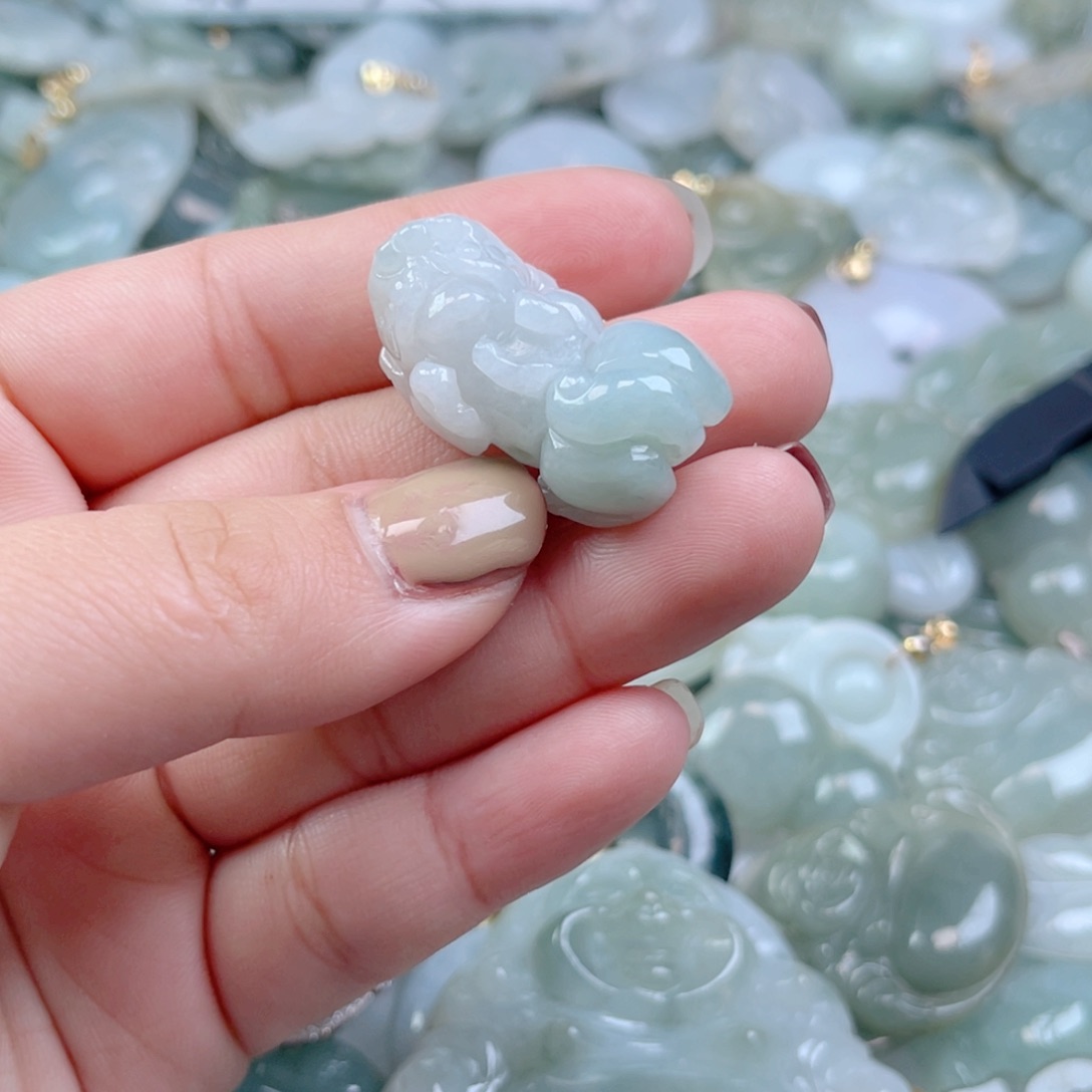 翡翠颈饰未镶嵌J*天然翡翠