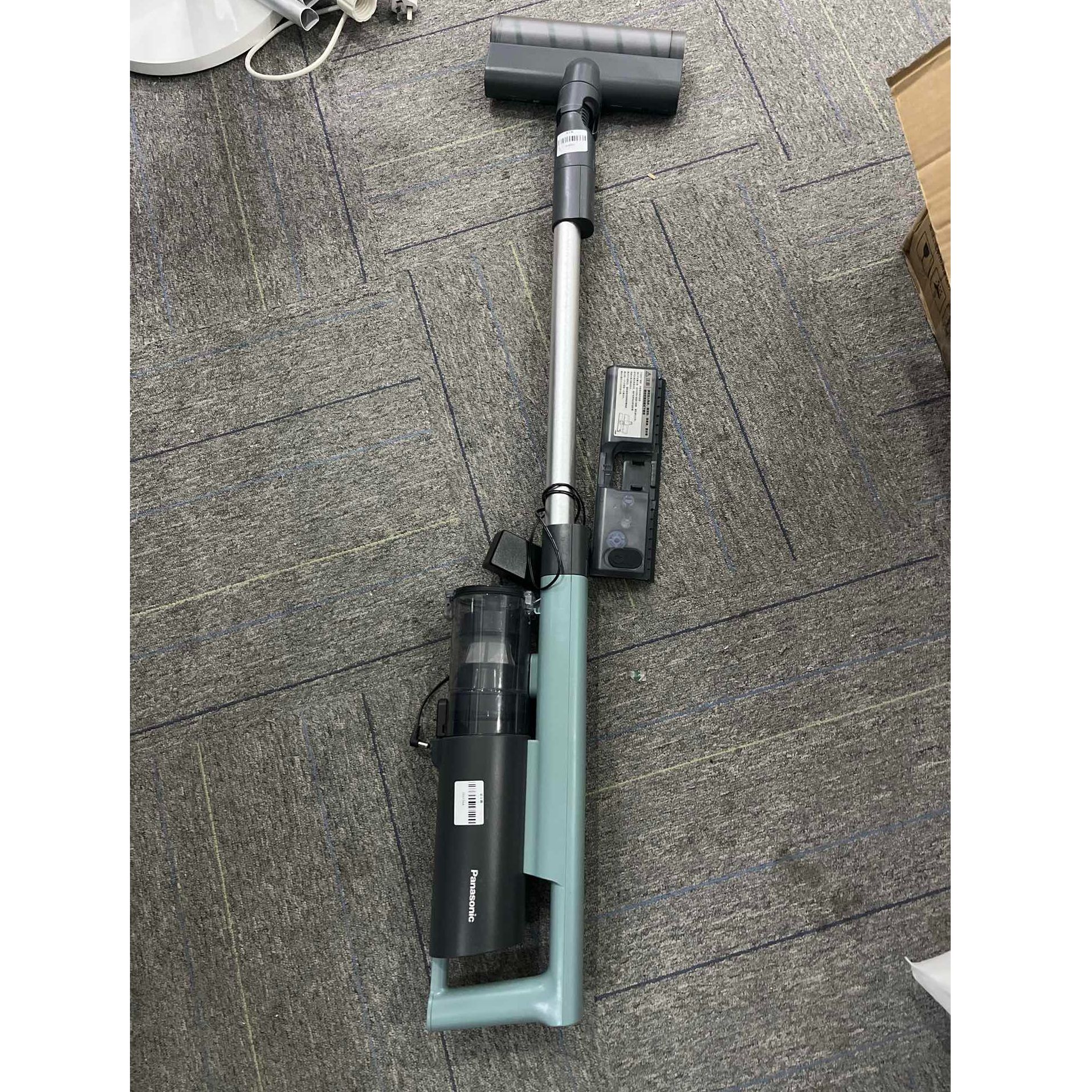 9新 Panasonic/松下 【二手】武汉仓吸尘器轻微划痕功能完好