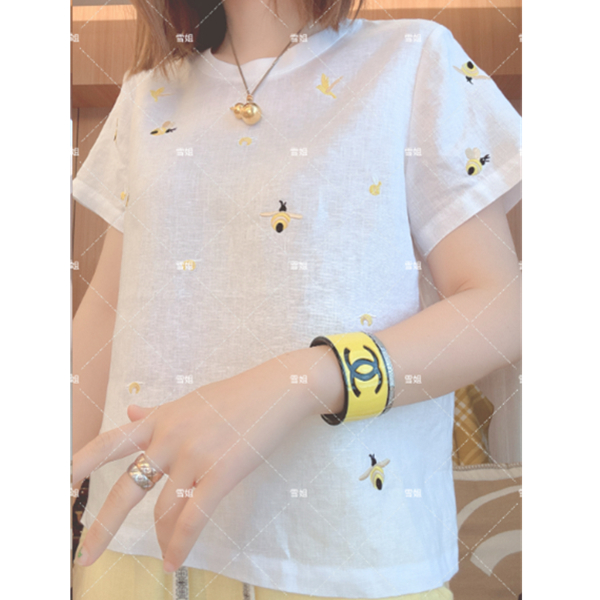 雪姐服饰【黄蜜蜂亚麻T】100亚麻刺绣小蜜蜂圆领T恤显瘦时尚短袖