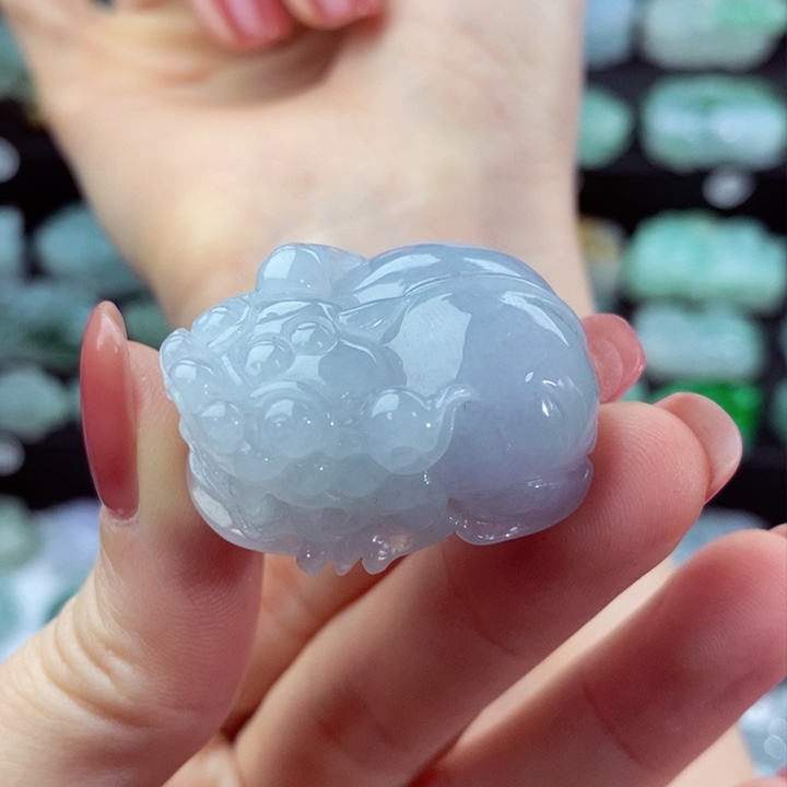 翡翠颈饰未镶嵌天然