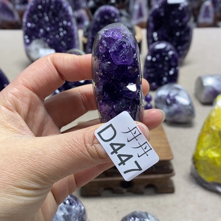 未镶嵌大型摆件（非配饰）水晶