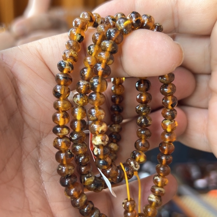 琥珀裸石未镶嵌抚顺3-22