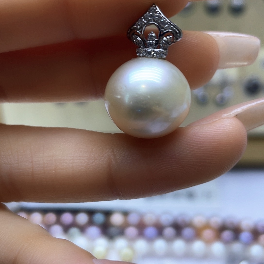 海水珍珠18K金镶嵌颈饰