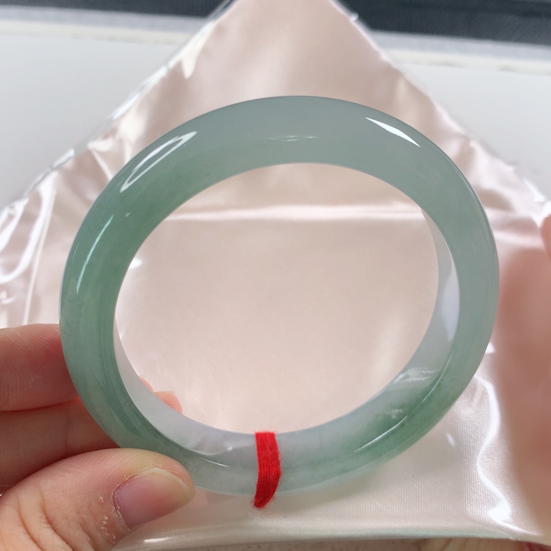 未镶嵌手镯翡翠249