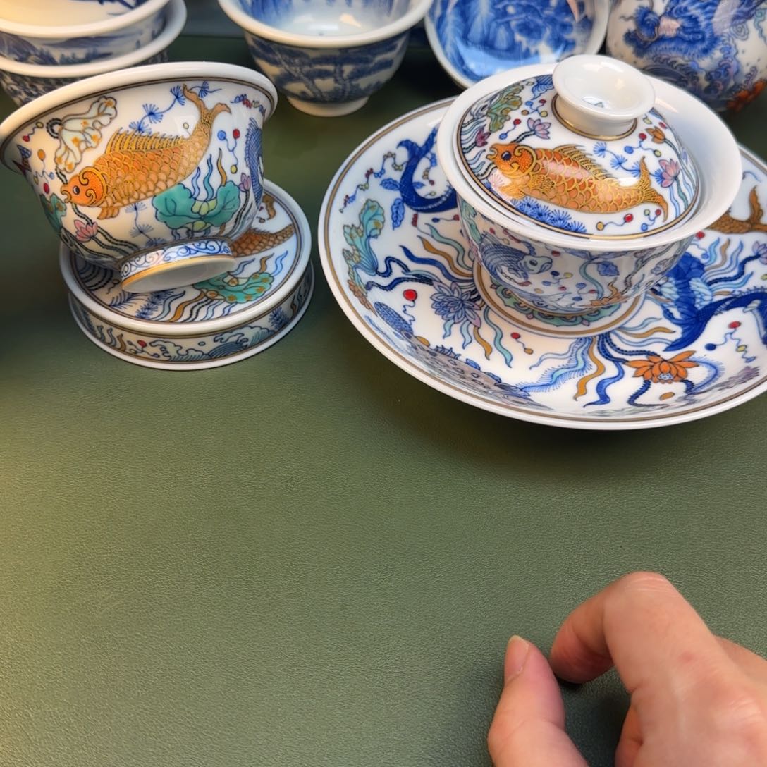 兰***车彦祖纯手工手绘茶具