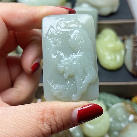 颈饰未镶嵌和田玉