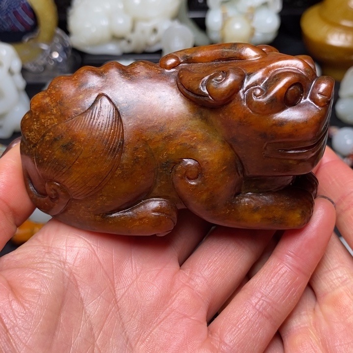 陈***庆和田玉未镶嵌把件