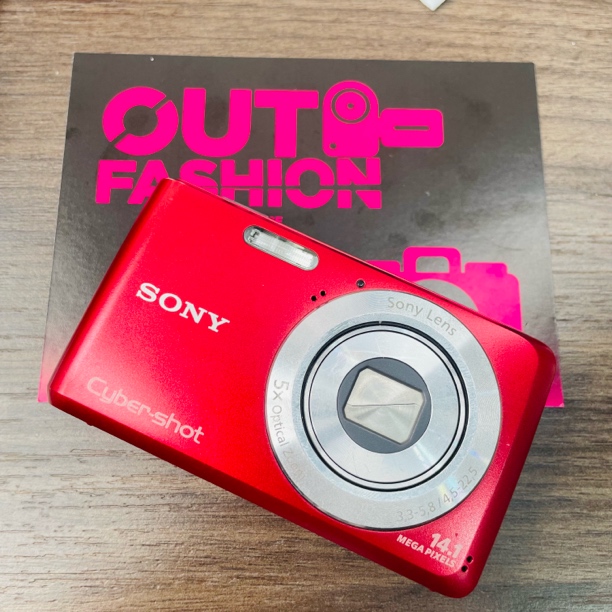 95新 Sony/索尼 W520 1410万像素 5倍光学变焦（no退no换）