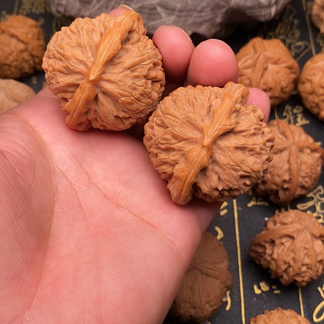 把件文玩核桃宫灯狮子头