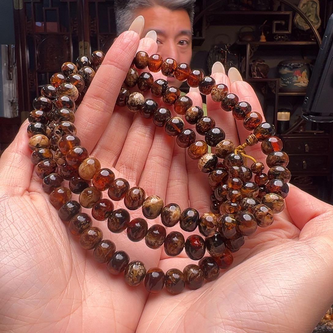 琥珀裸石未镶嵌用****3抚顺琥珀50038。10mm