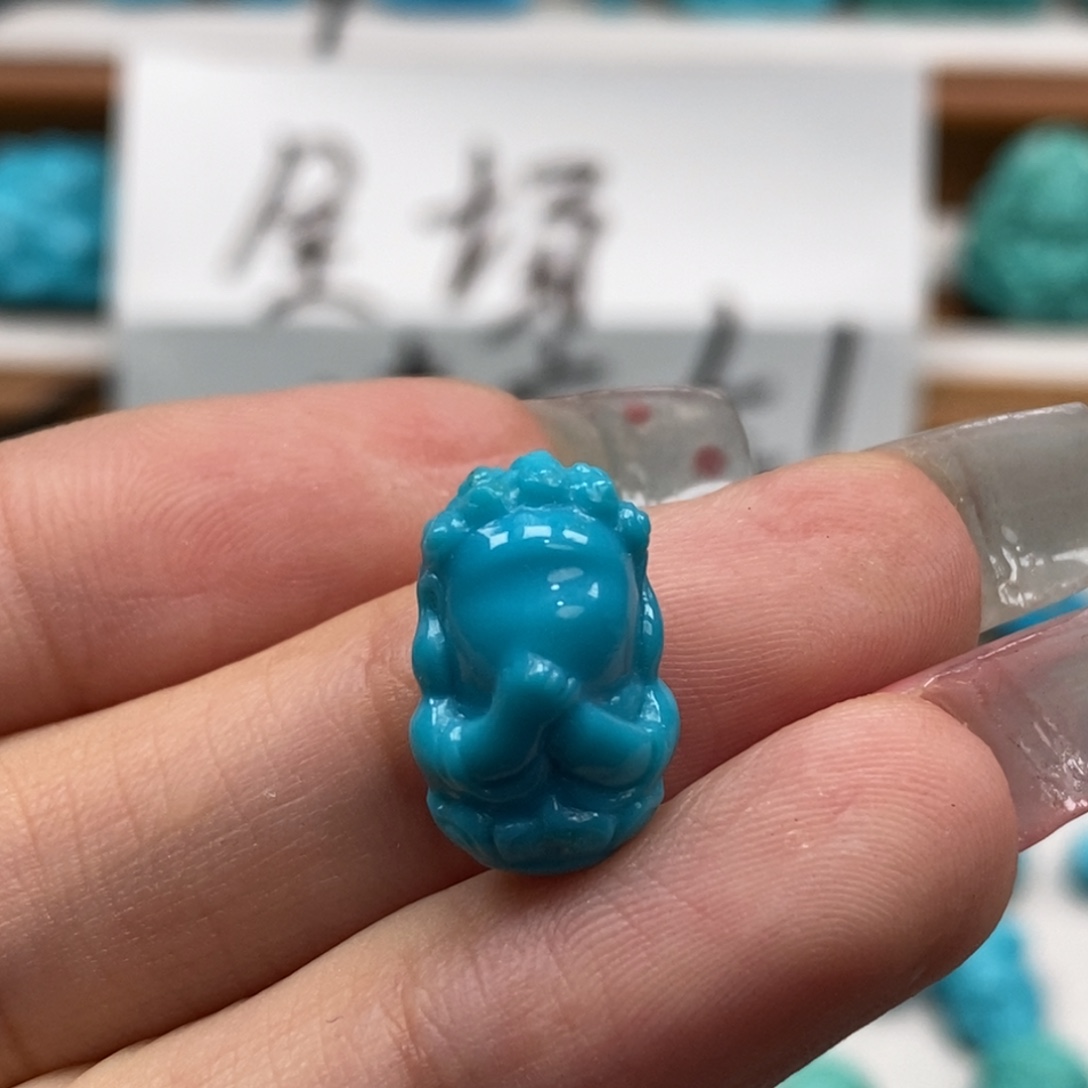 未镶嵌绿松石颈饰