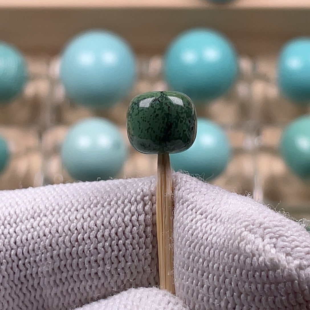 绿松石未镶嵌原矿绿松石