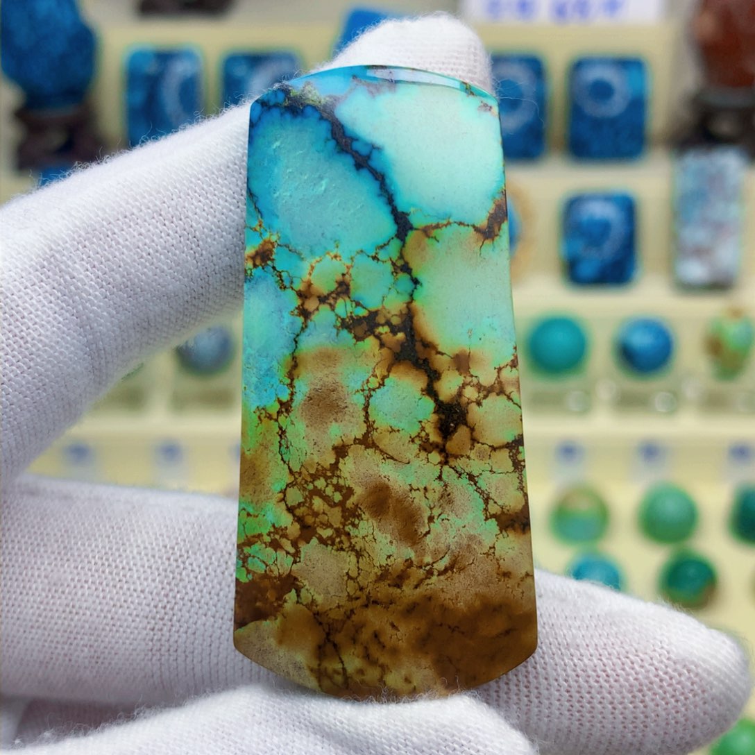 绿松石绿松石未镶嵌