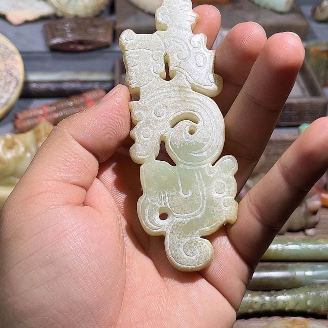 和田玉（糖玉）挂件未镶嵌