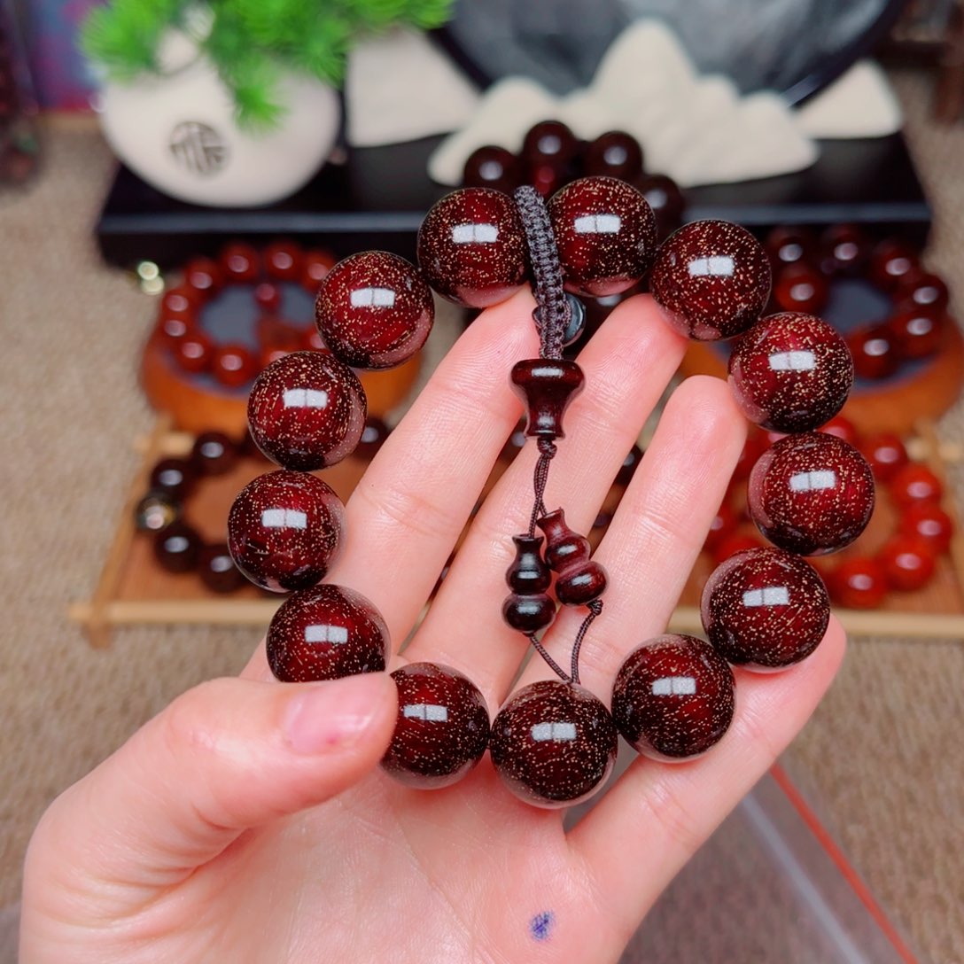 檀香紫檀（小叶紫檀）想1.8