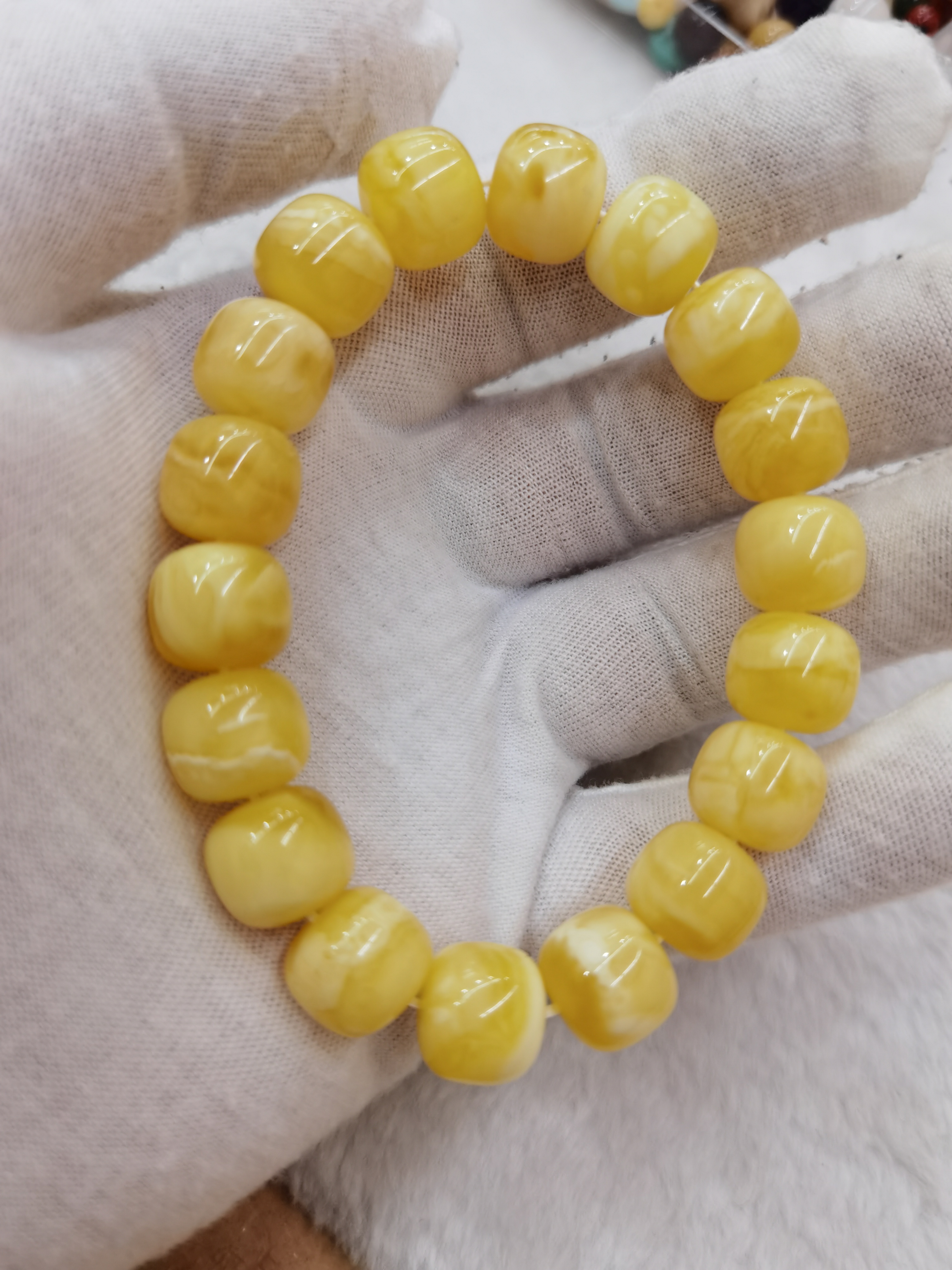 俄料鸡油黄漂白花