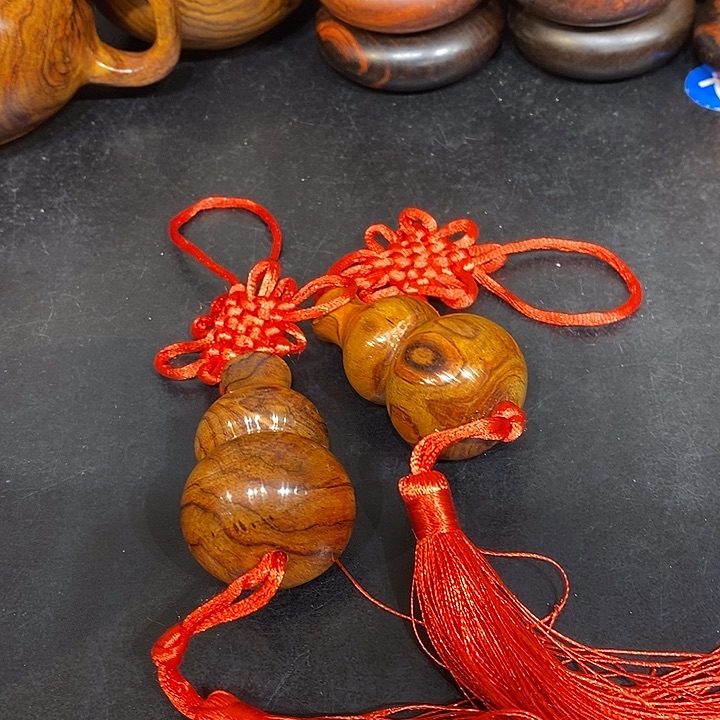 关***月黄花梨两个漂亮漂亮