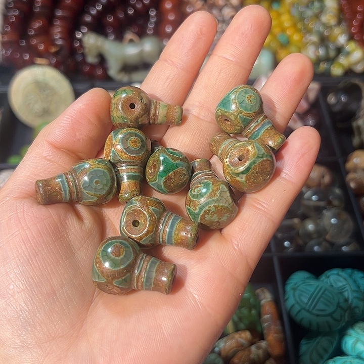 凪****玛瑙/玉髓合金颈饰