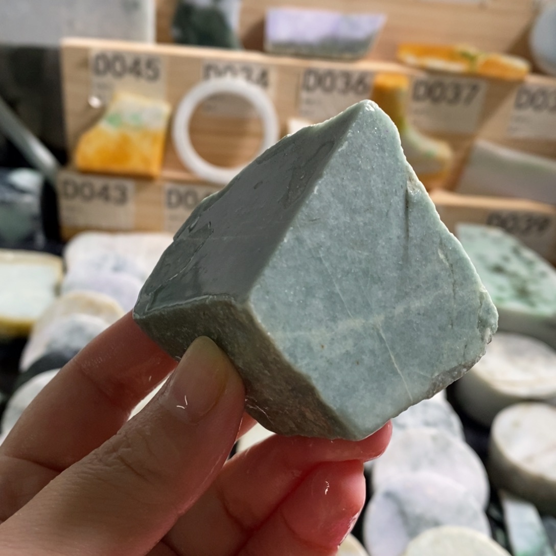 颈饰未镶嵌翡翠天然翡翠