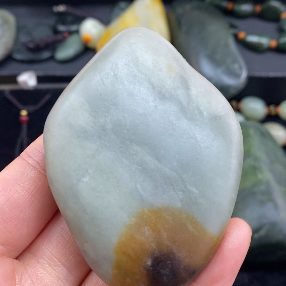 未镶嵌和田玉挂件林*