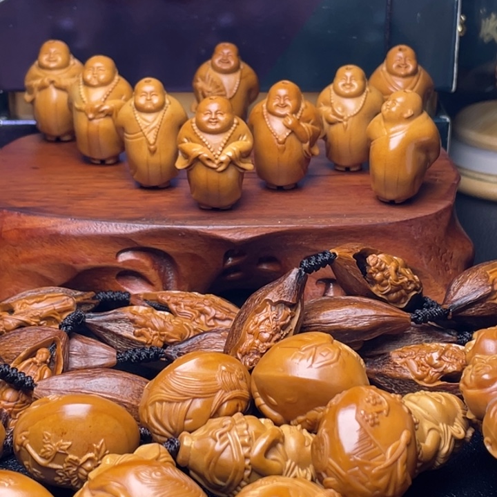 橄榄核吊坠失***虹橄榄核