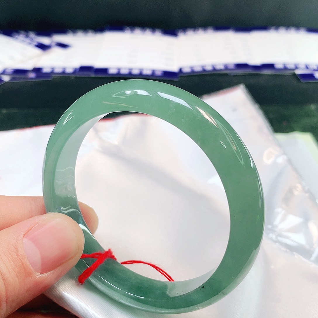 翡翠未镶嵌手镯翡翠手镯未镶嵌