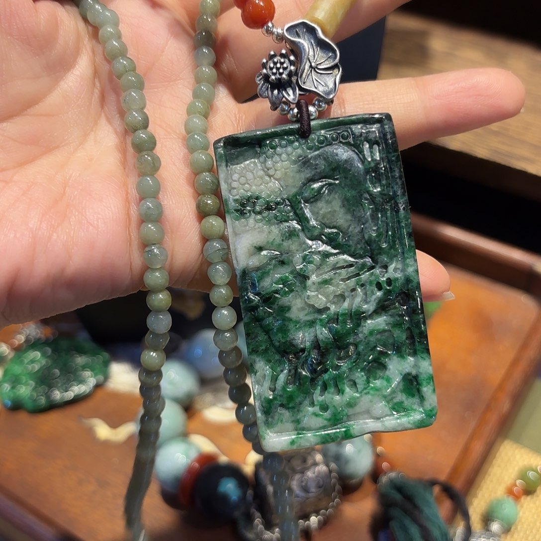 翡翠颈饰未镶嵌原创