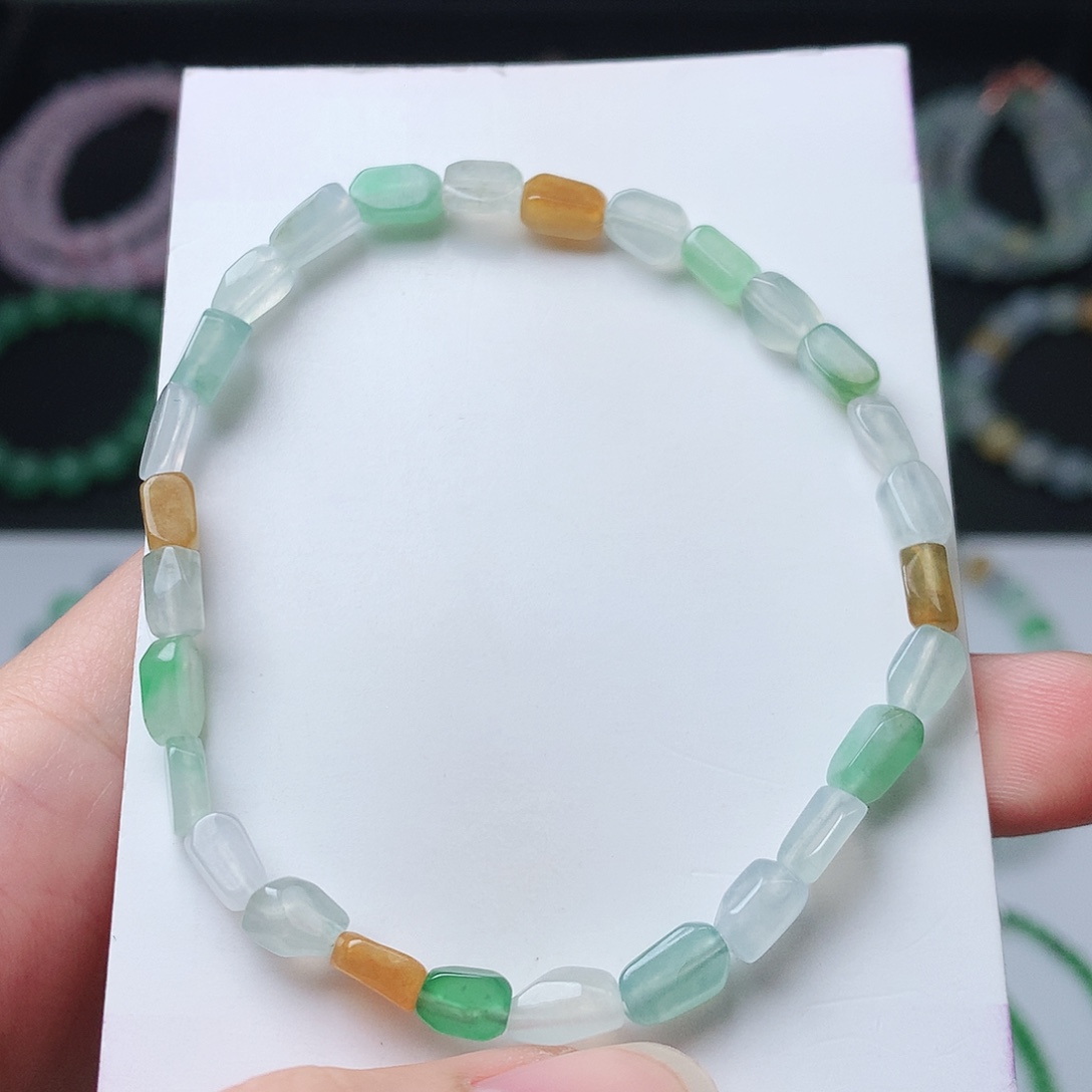 翡翠未镶嵌手链翡翠