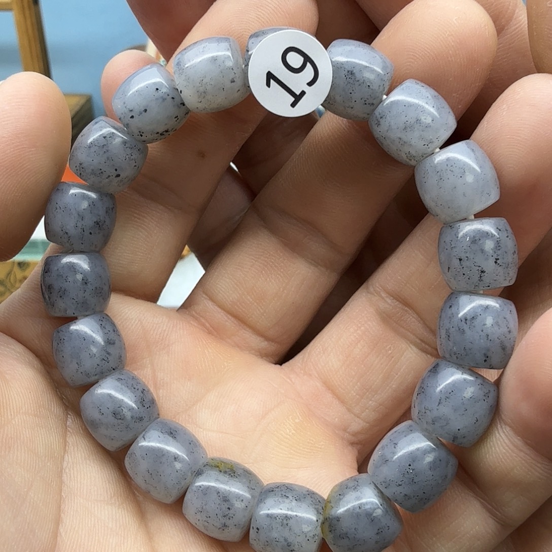 瓷片2025专场和田玉作品19