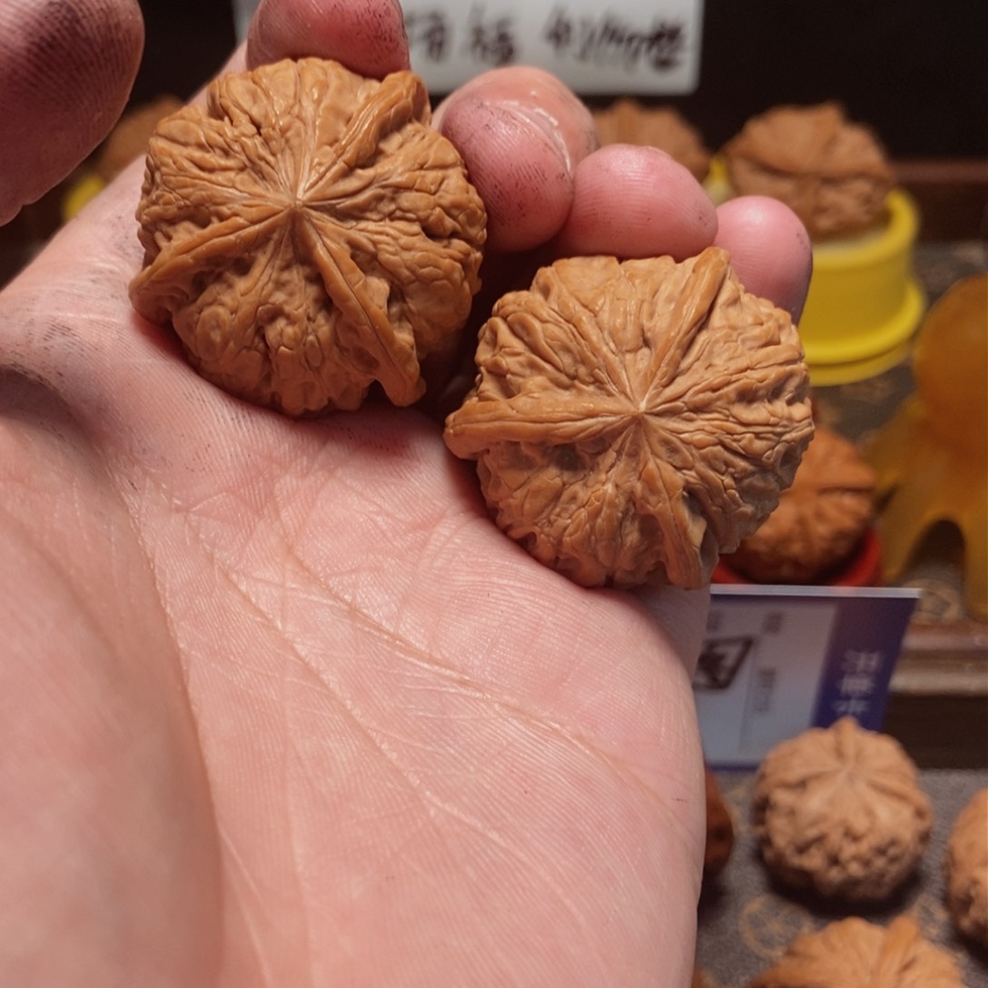 吊坠文玩核桃别*丶雨花石