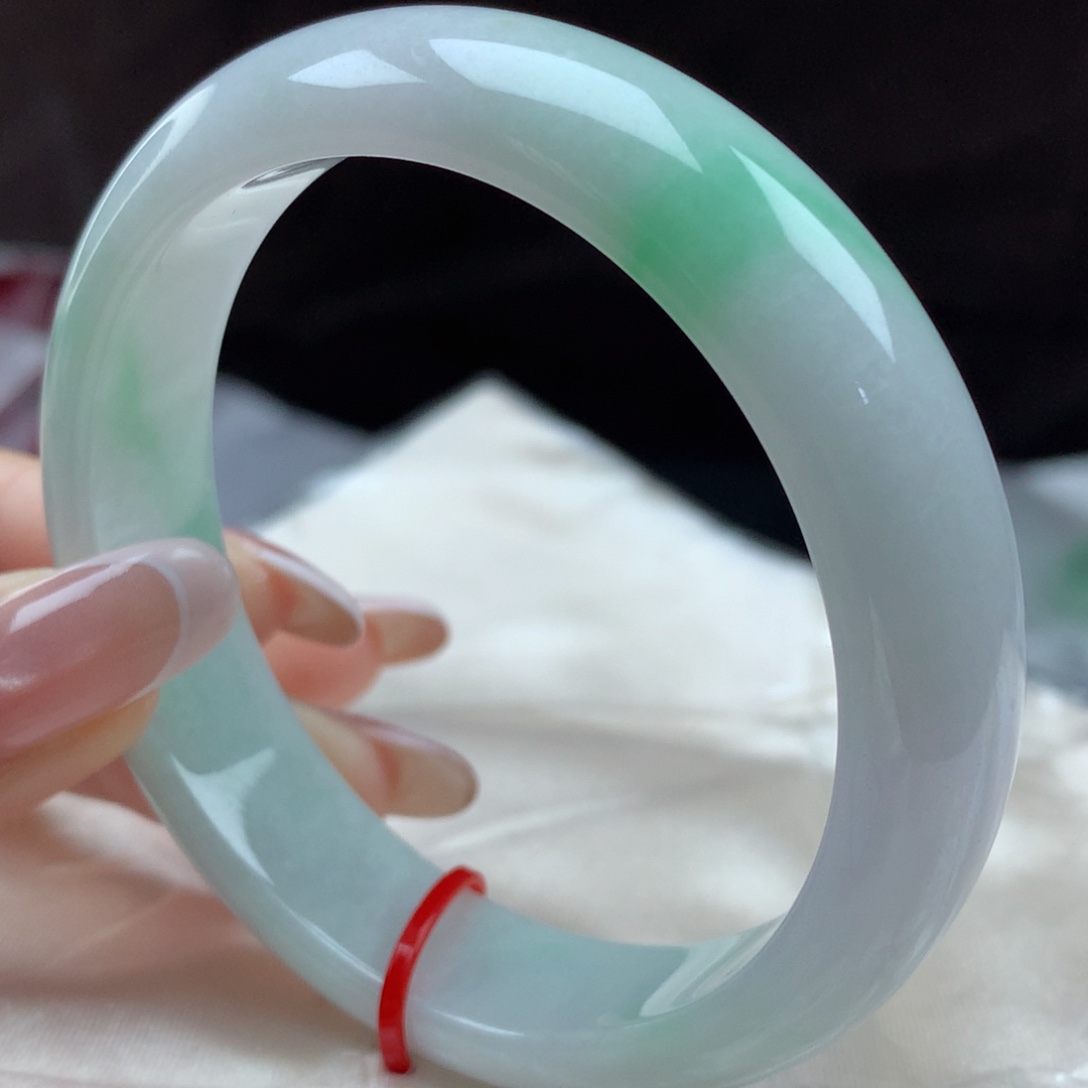 翡翠手镯未镶嵌96440、