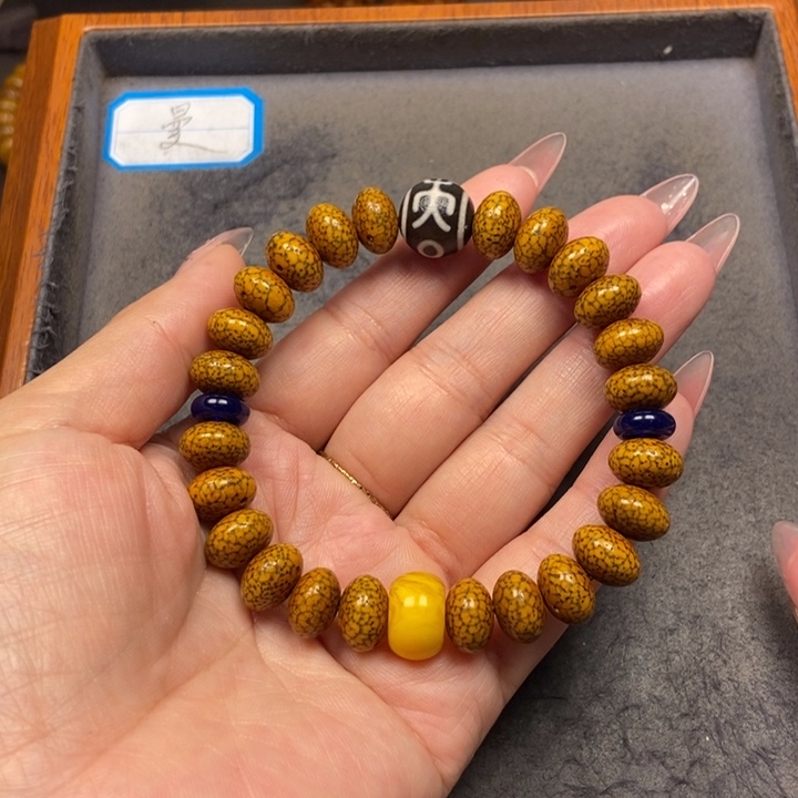 星月菩提吊坠菩提