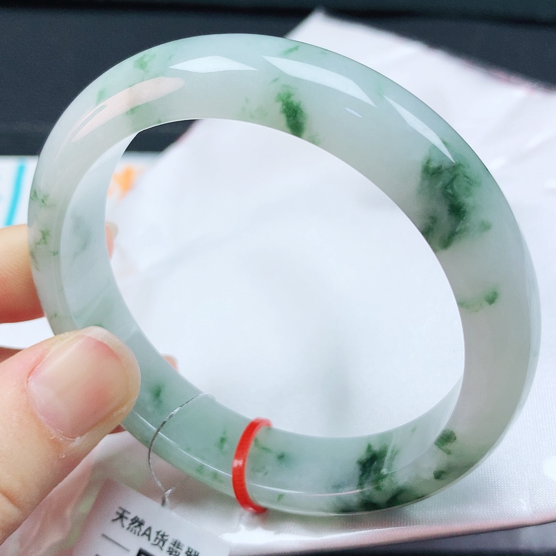 翡翠手镯未镶嵌57➕圈