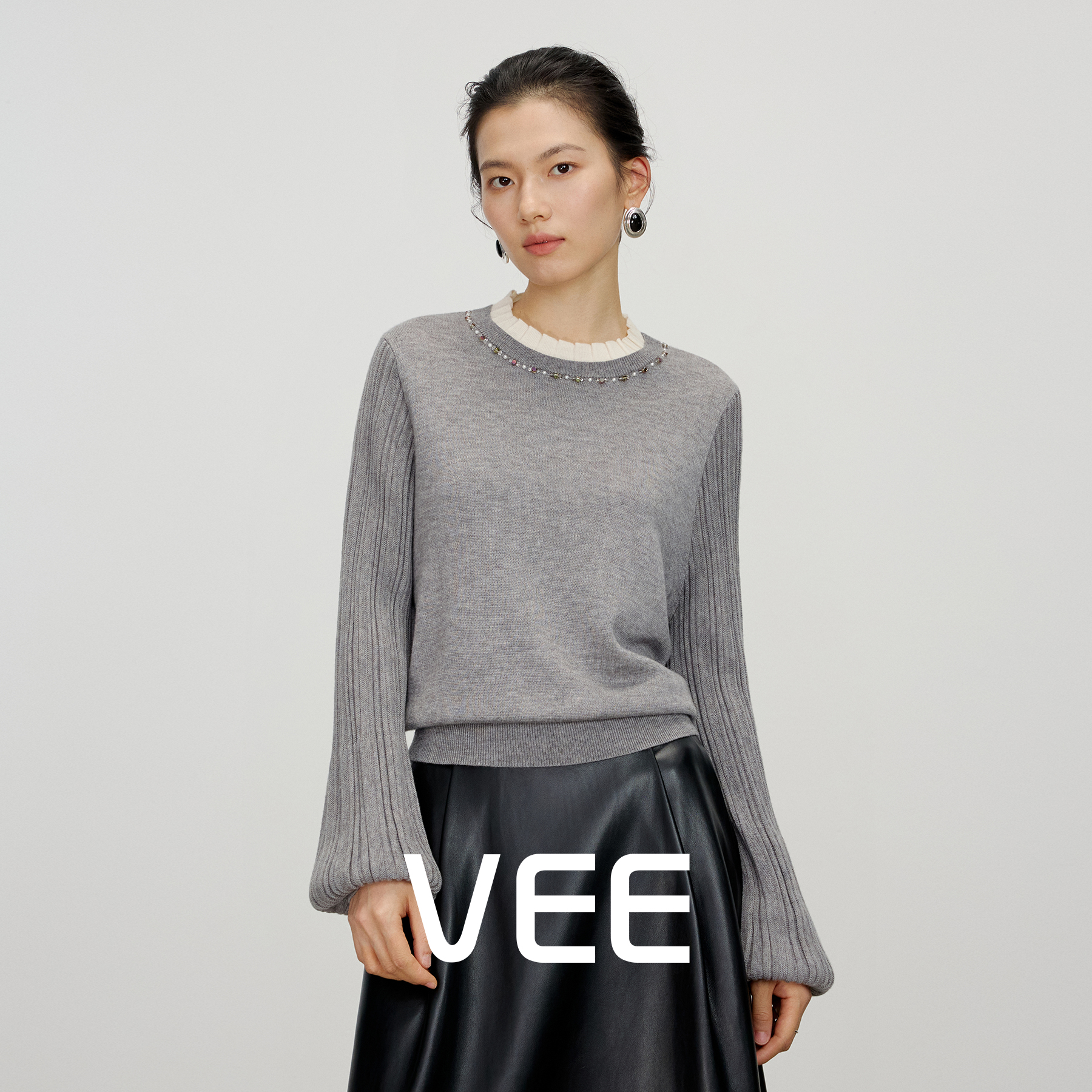 VEE【宫廷毛衣】新品重工钉珠订钻灯笼袖羊毛混纺假两件套头针织衫