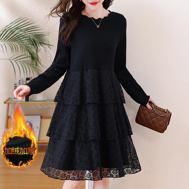 大码法式遮肚子百搭减龄小黑裙冬季胖妹妹长袖显瘦加绒保暖连衣裙