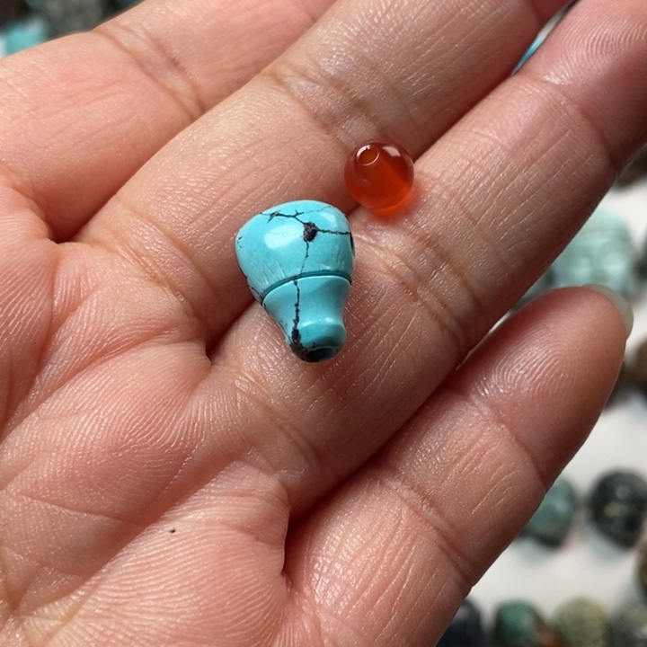 南红玛瑙未镶嵌颈饰