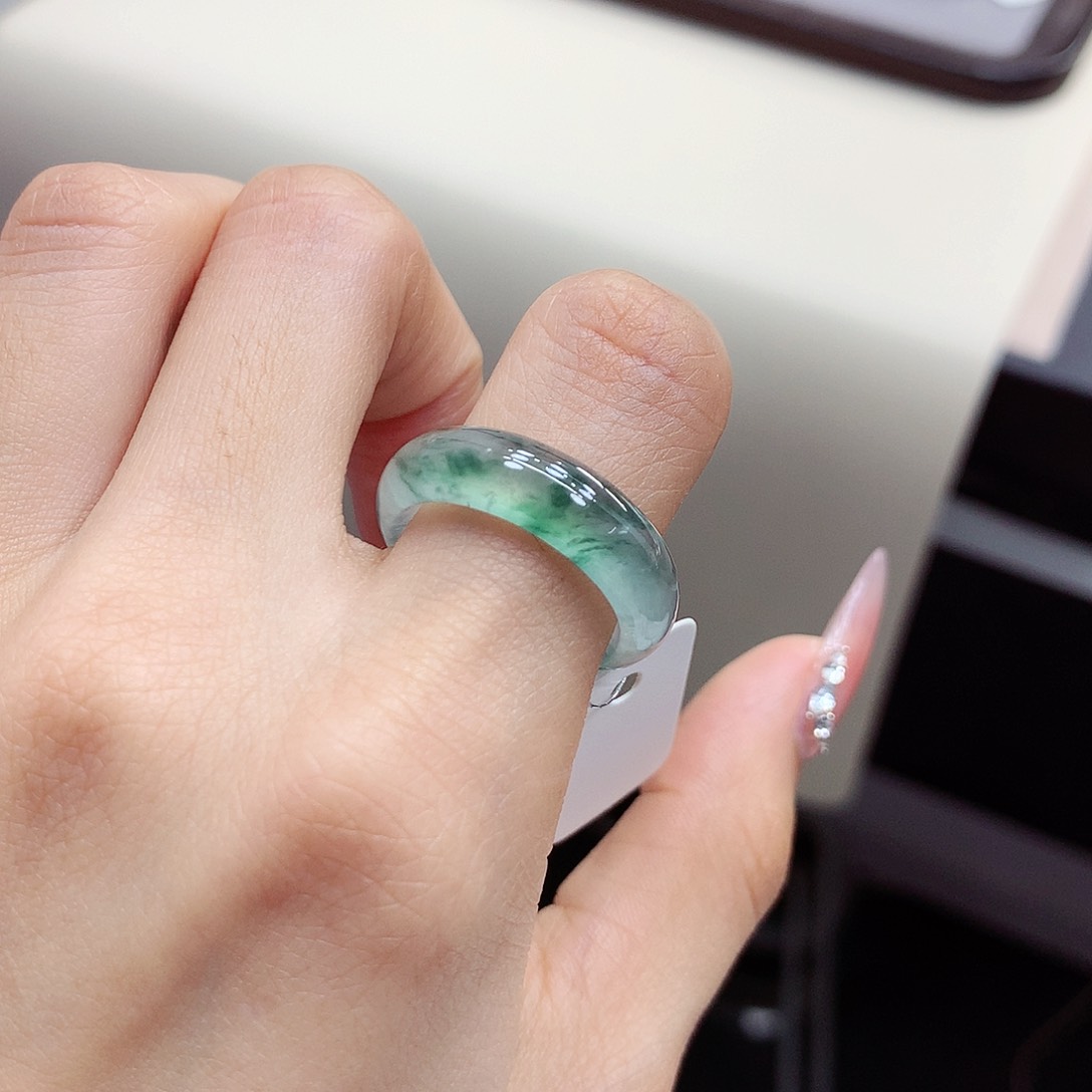 翡翠戒指未镶嵌14号