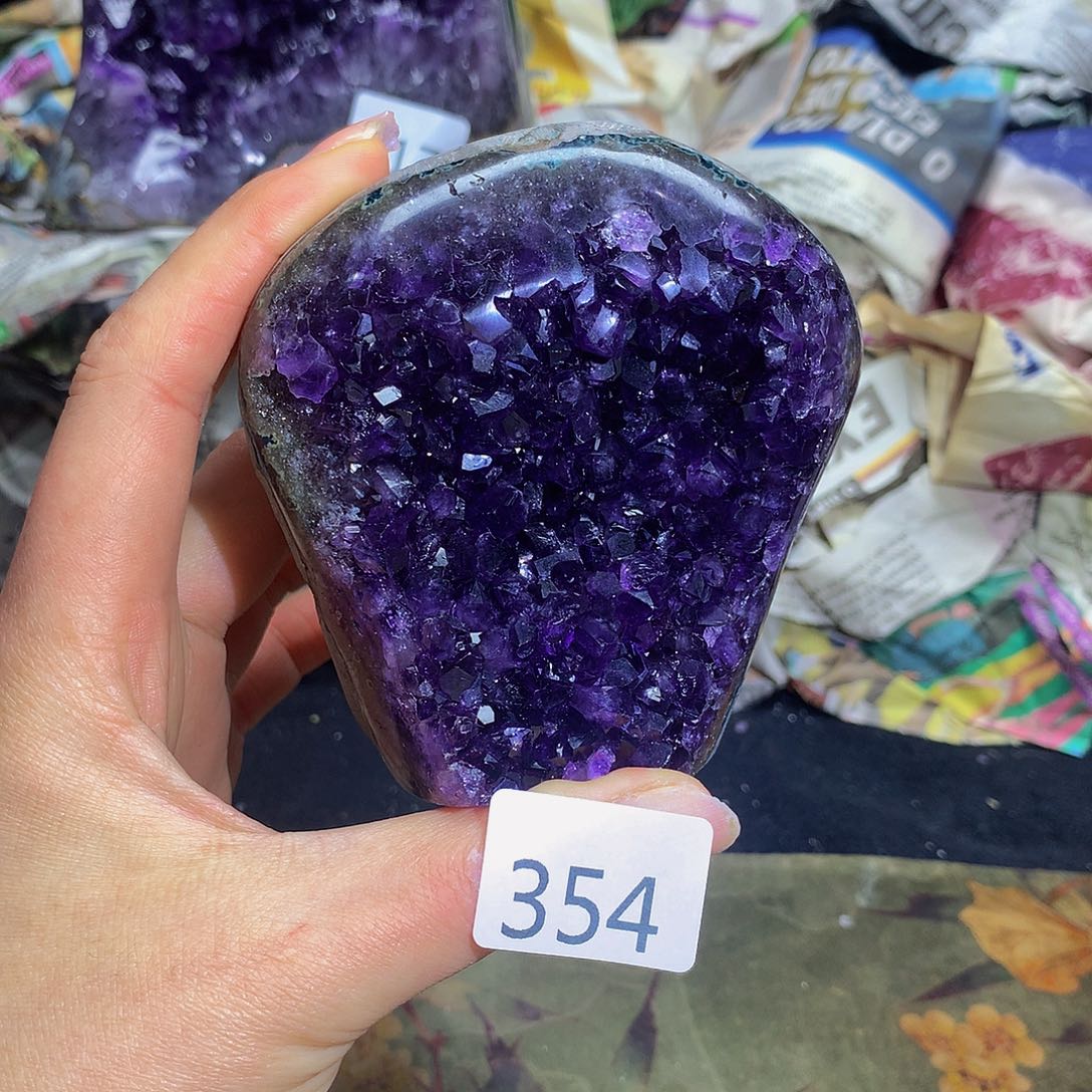 紫晶大型摆件（非配饰）未镶嵌